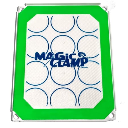 Benchmark Scientific Magic Clamp™ Platform for Flasks & Tube Racks